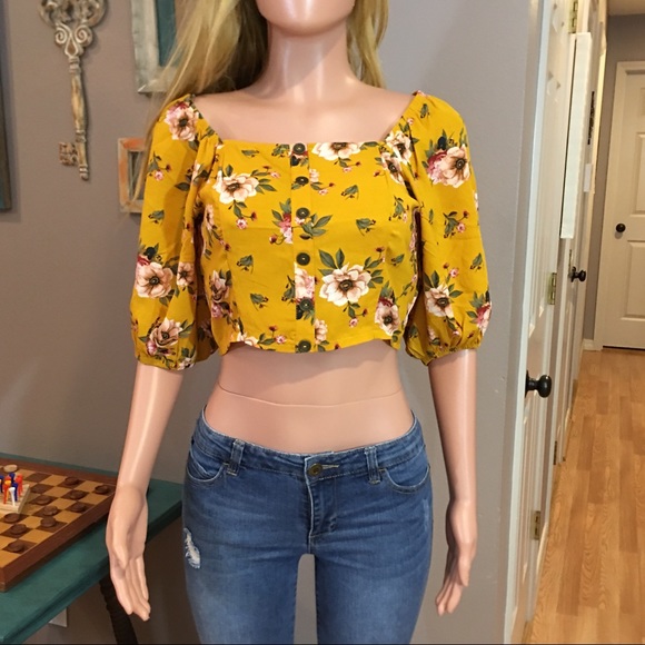 Mustard yellow floral flounce sleeve tie back crop - Picture 4 of 8